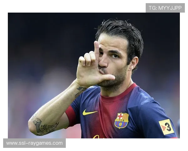 科莫在法布雷加斯引领下3-1击败维罗纳 八场不败升至第四