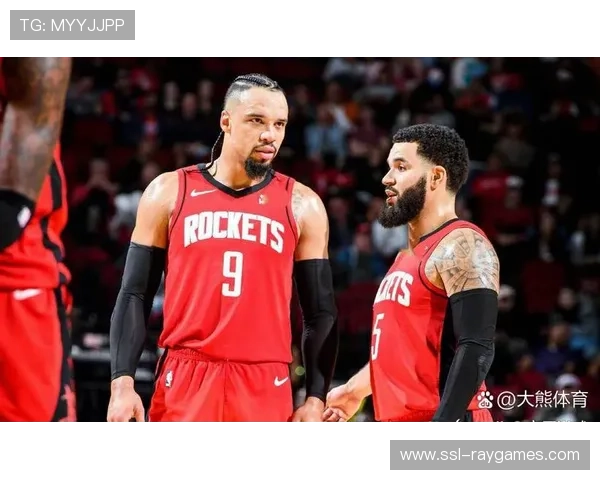 国王惨败步行者，拉文缺阵萨博尼斯伤退内线真空